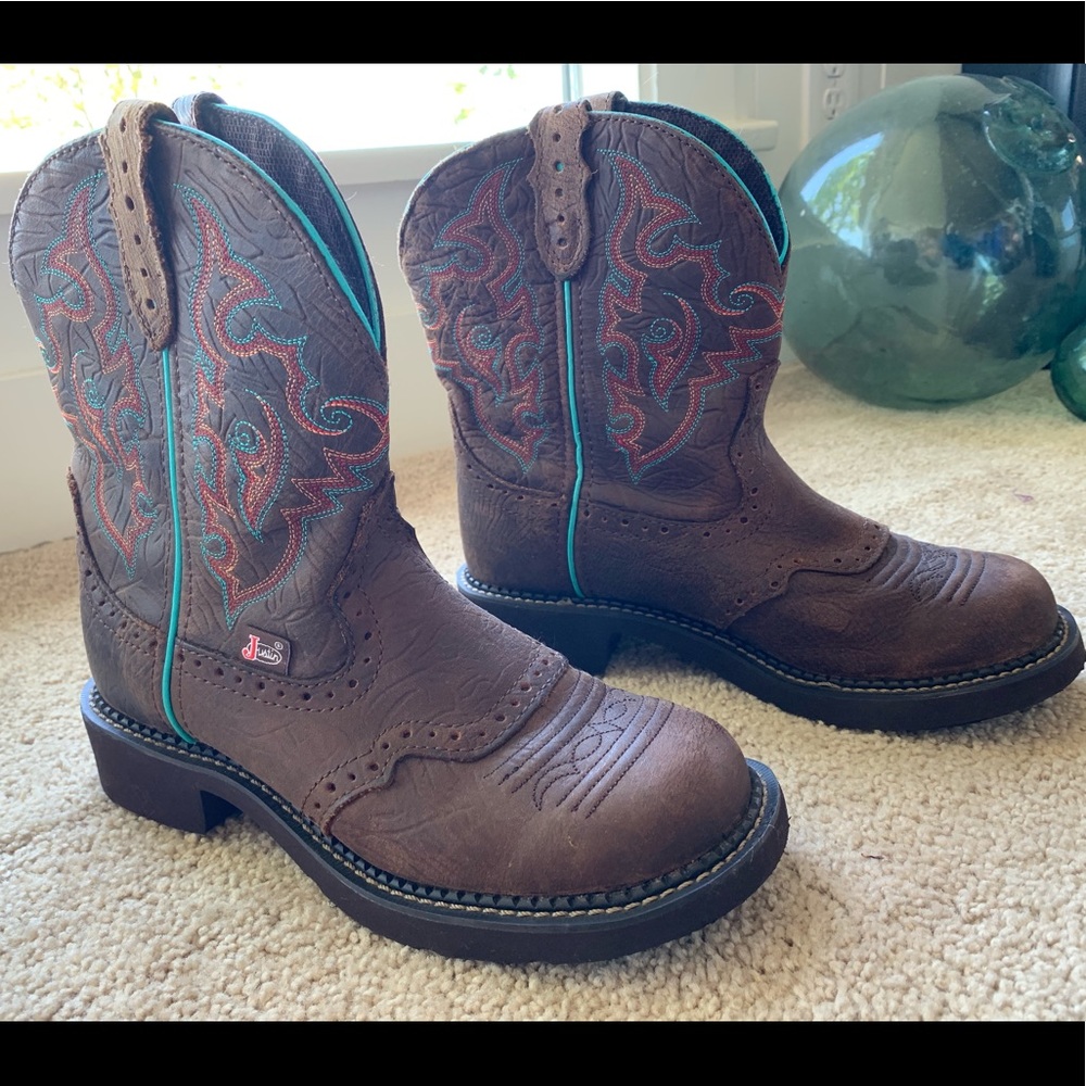 Justin Gypsy Boots
